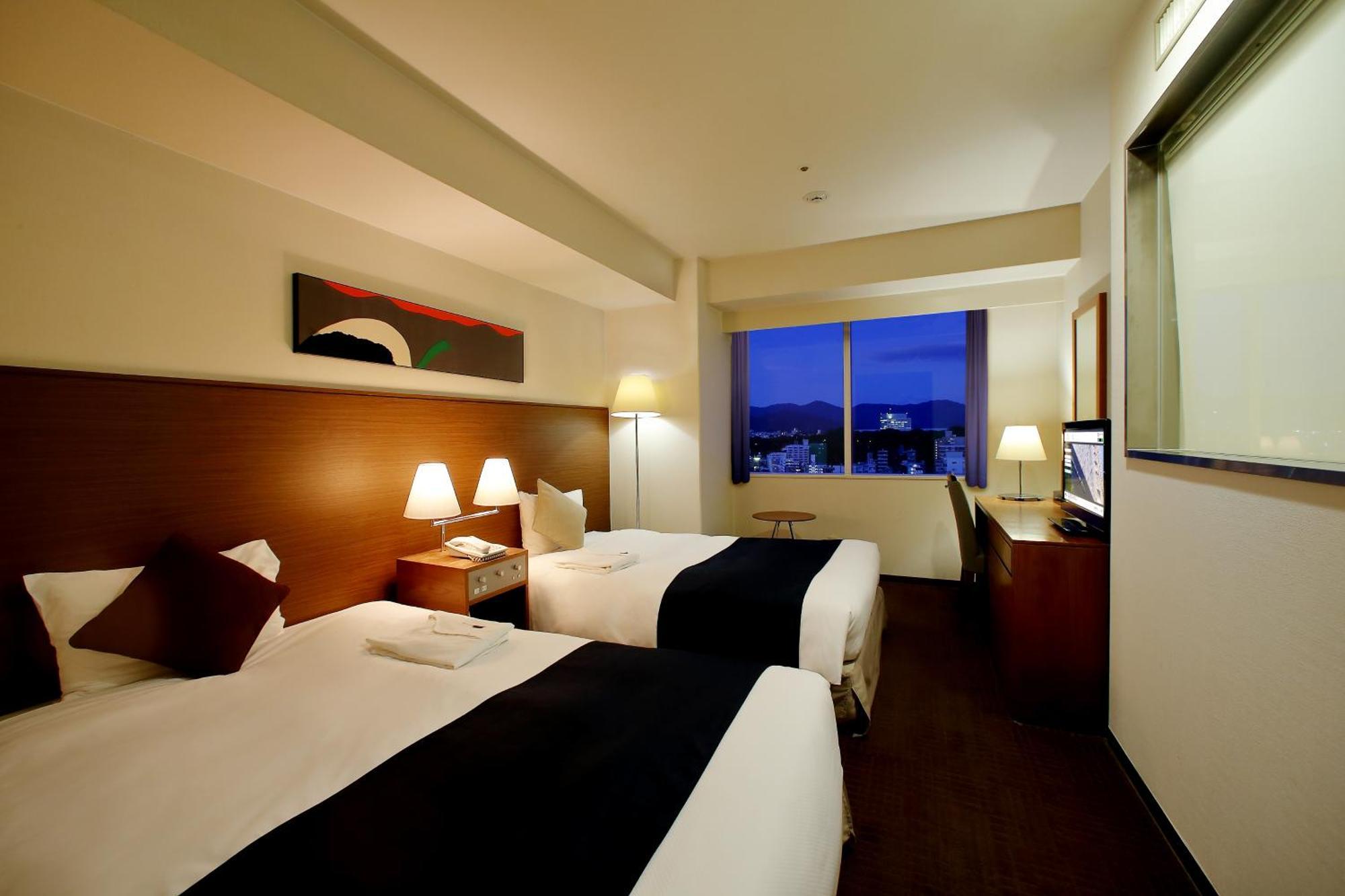 Oriental 4*