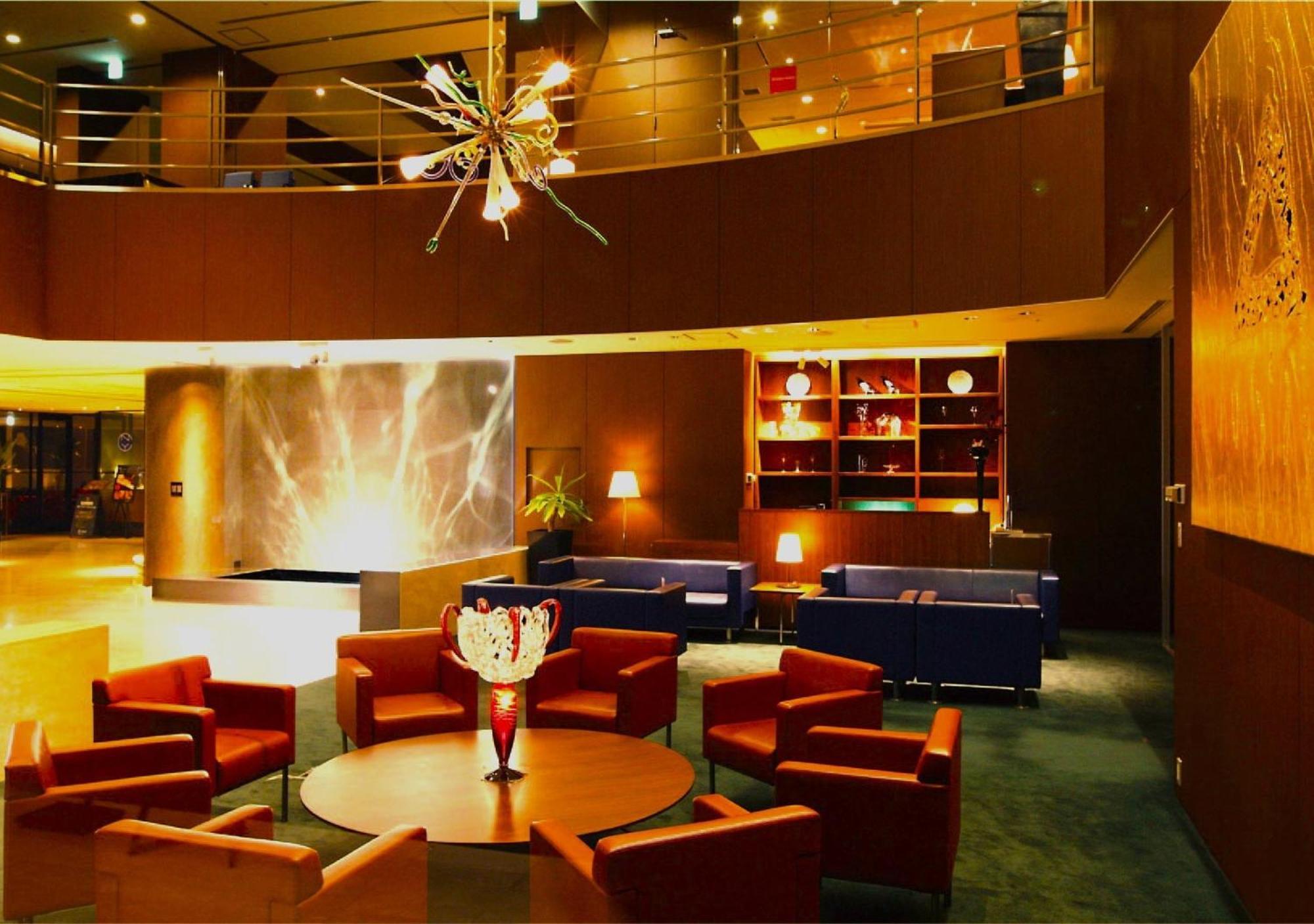 Oriental Hotel